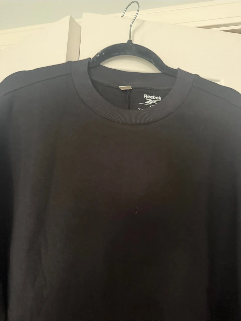 Reebok Men's Black Crewneck Sweatshirt with Sleeve Logo